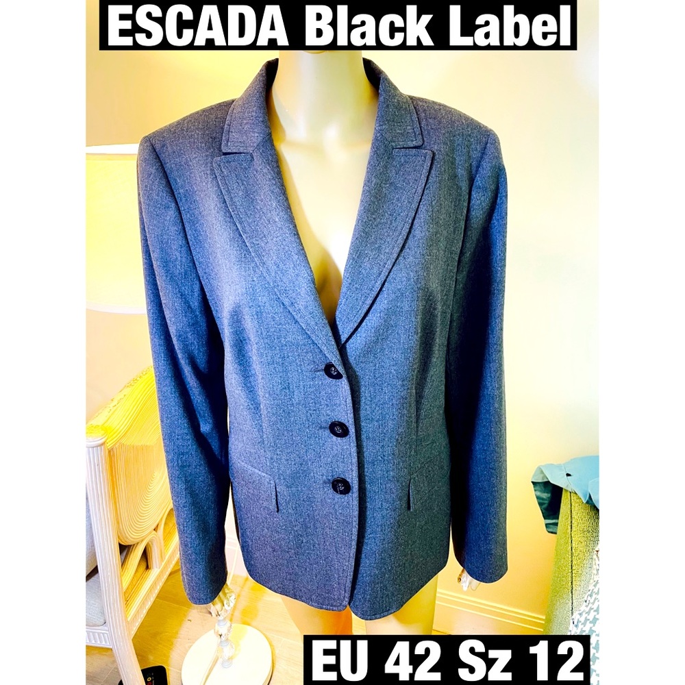ESCADA, Virgin Wool Gray Blazer with Matching Pants. Spotless!